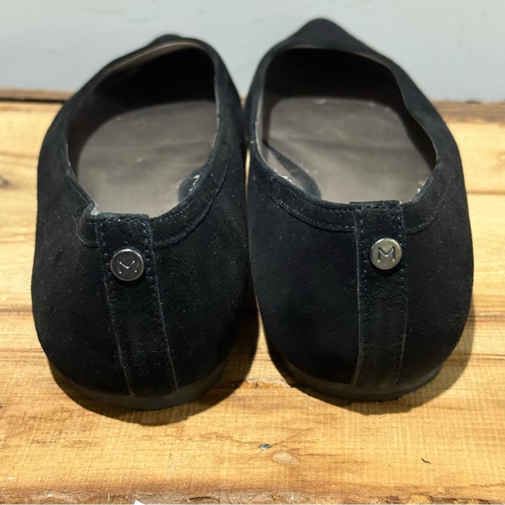 Monet Black Suede Pointed Toe Flats Size 8.5 B100 - Picture 6 of 8